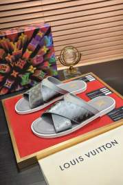 Picture of Louis Vuitton Slippers _SKULVsz38-45mnf06191257